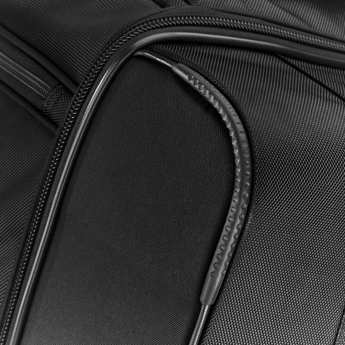 Samsonite Detour Extended Journey 34" Wheeled Duffle in the color Clearance | Plum.