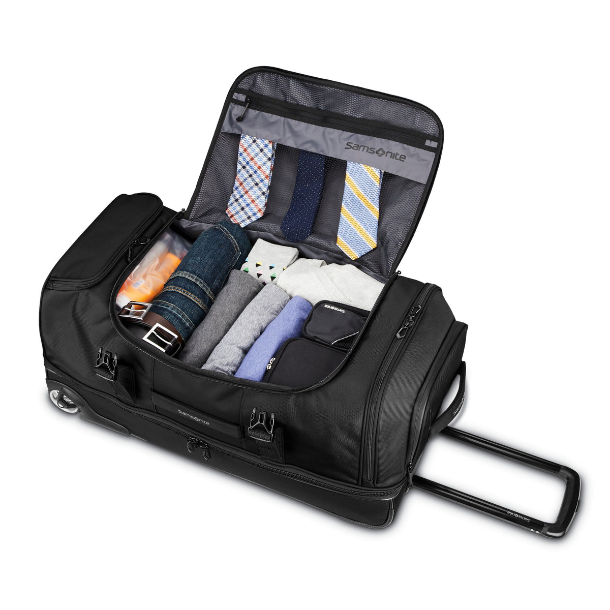 Samsonite Detour Extended Journey 34" Wheeled Duffle in the color New Black.
