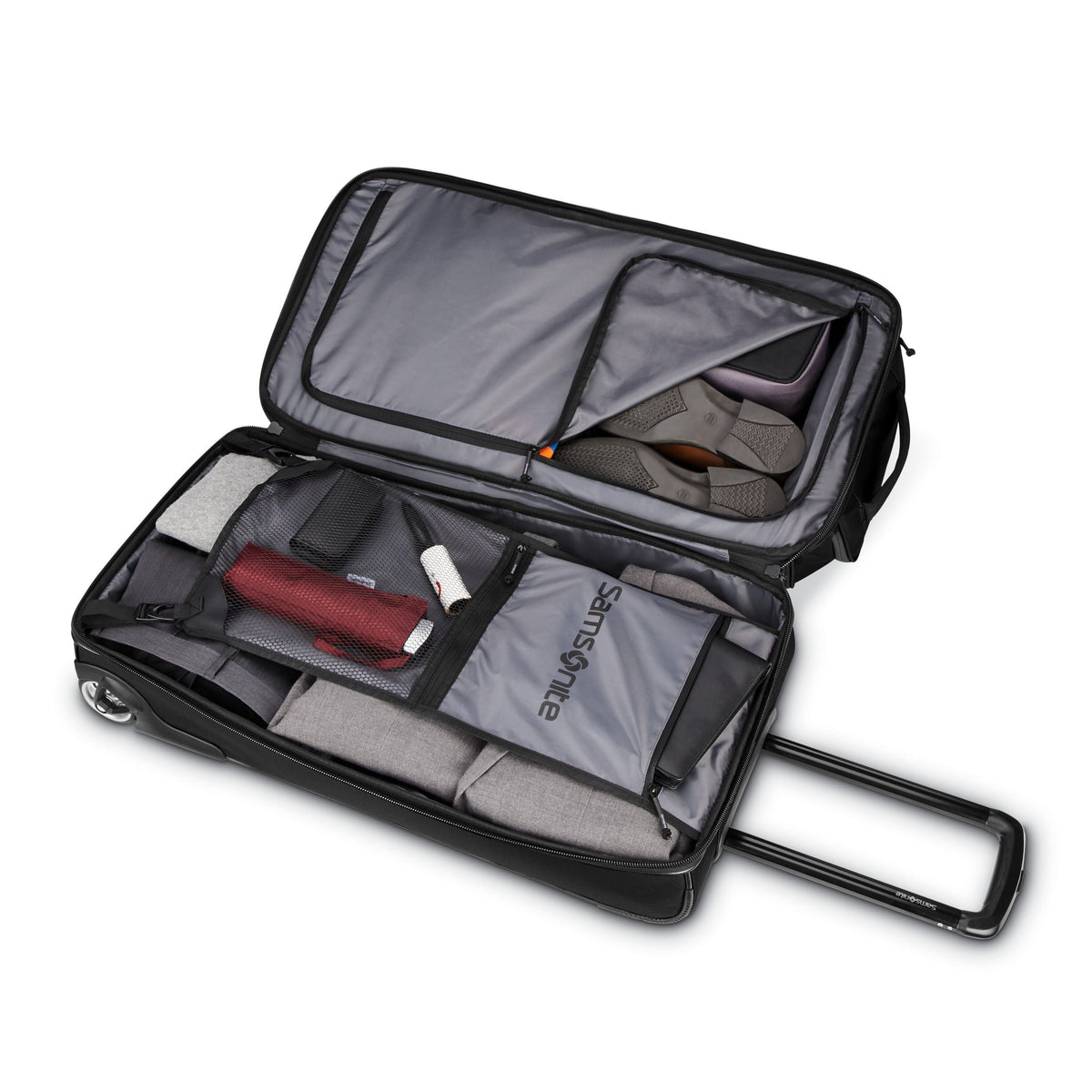 Samsonite Detour Extended Journey 34" Wheeled Duffle in the color New Black.