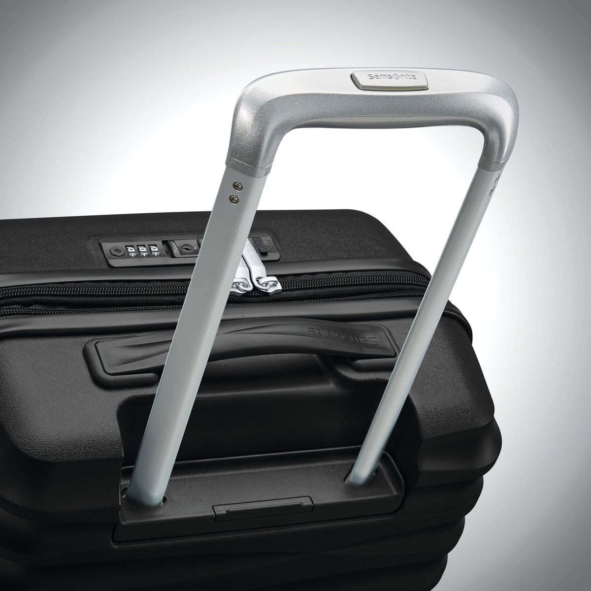 Samsonite Voltage DLX Spinner Carry-On™ in the color Black.