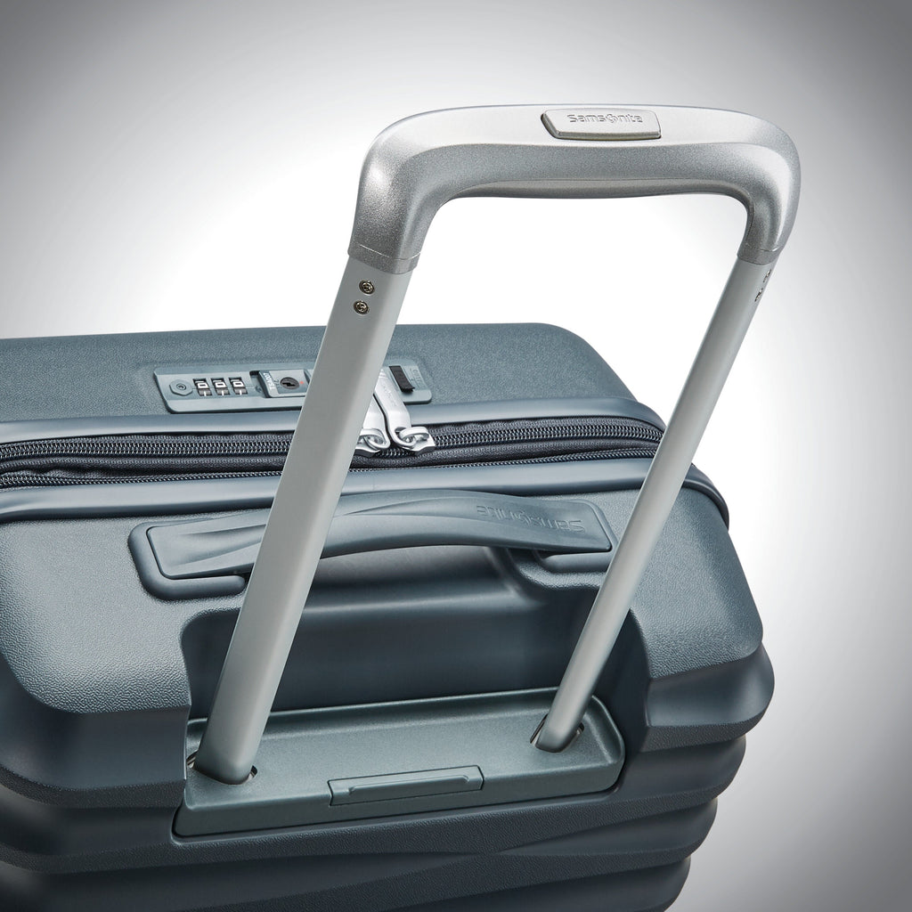 Samsonite Voltage DLX Spinner Carry-On™ in the color Dark Graphite.
