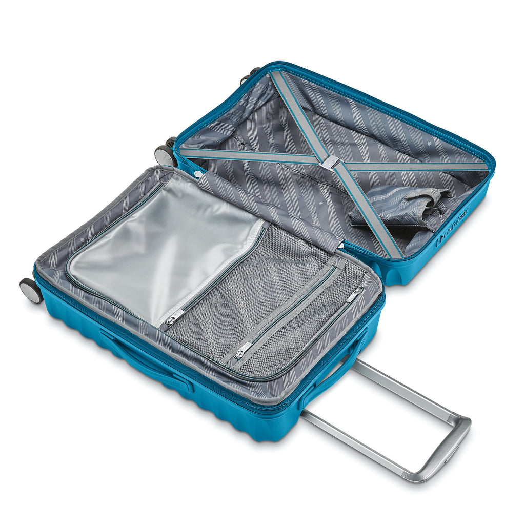 Samsonite Voltage DLX Spinner Carry-On™ in the color Teal.
