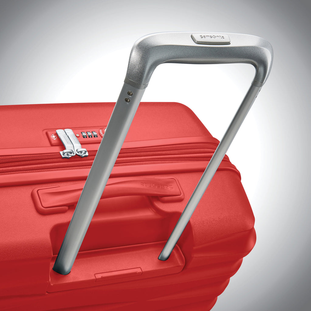 Samsonite Voltage DLX Spinner Large in the color Chili Red.
