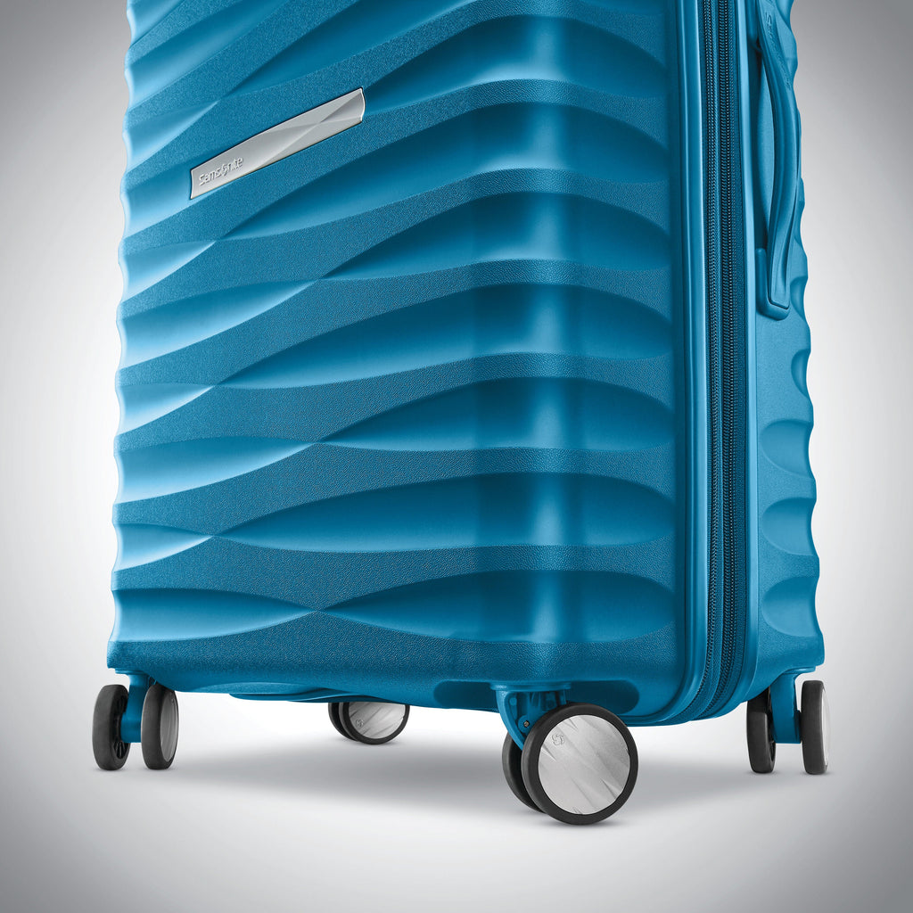 Samsonite Voltage DLX 2 Piece Set in the color Teal.