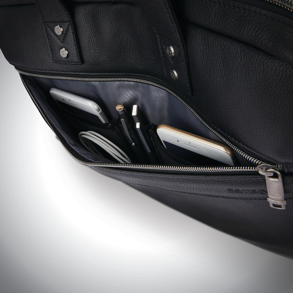 Samsonite Classic Leather Slim Brief in the color Black.