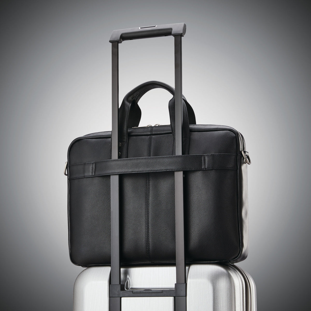 Samsonite Classic Leather Slim Brief in the color Black.