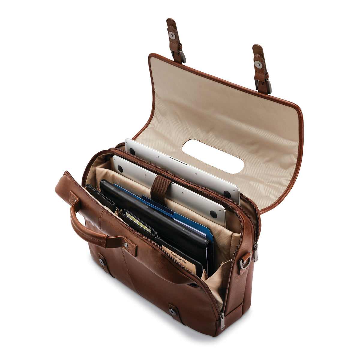 Samsonite Classic Leather Flapover in the color Cognac.