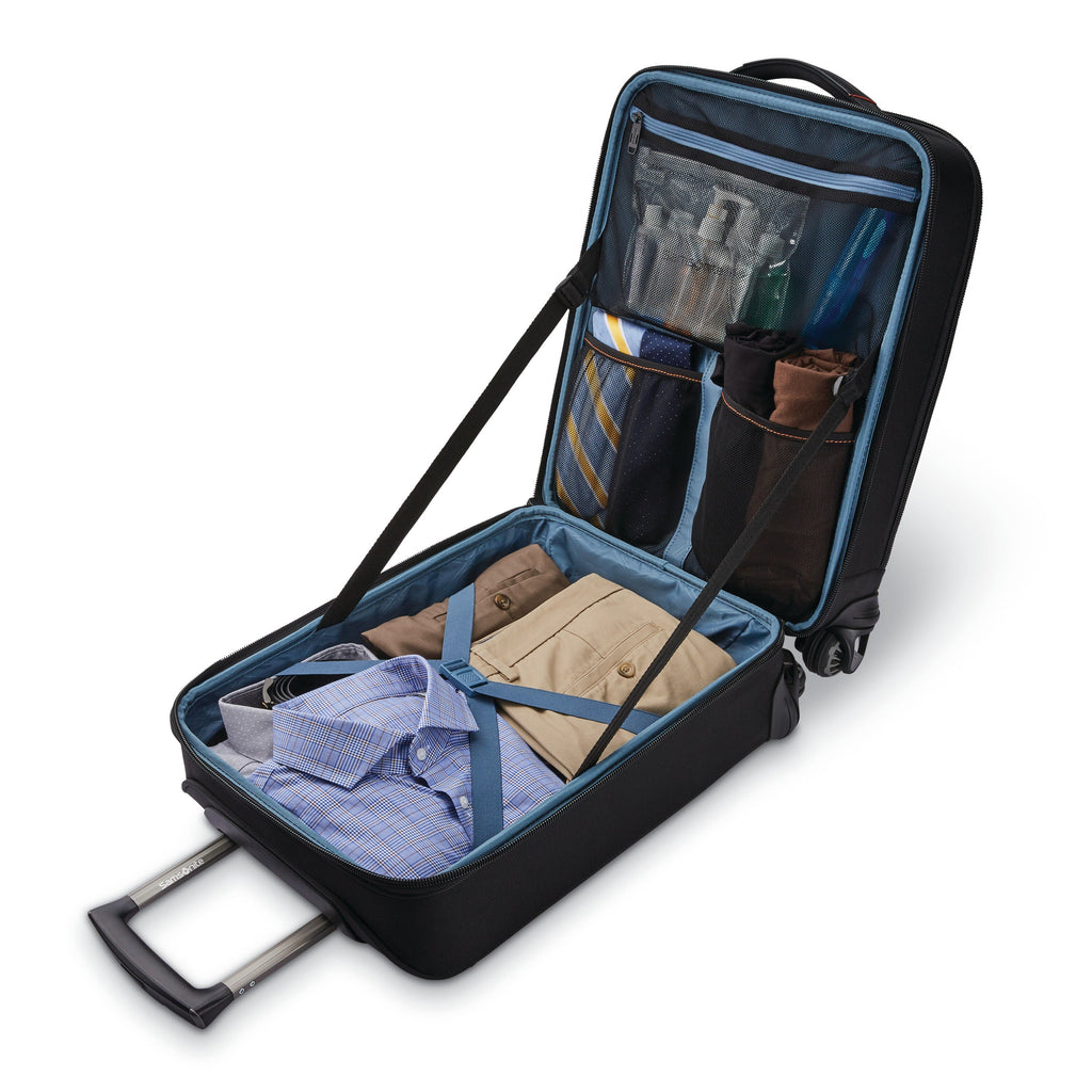 Samsonite Pro Vertical Spinner Mobile Office in the color Black.