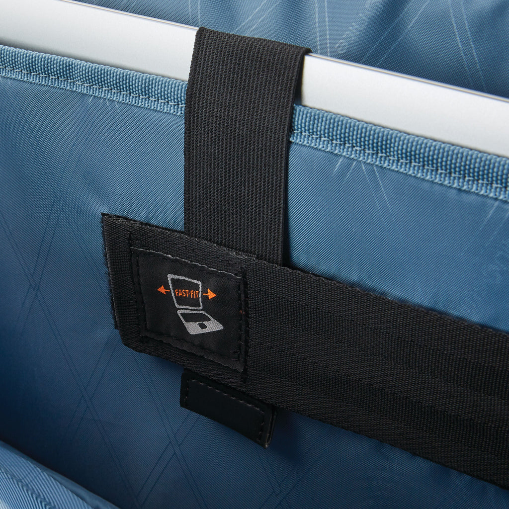 Samsonite Pro Mobile Office in the color Black.