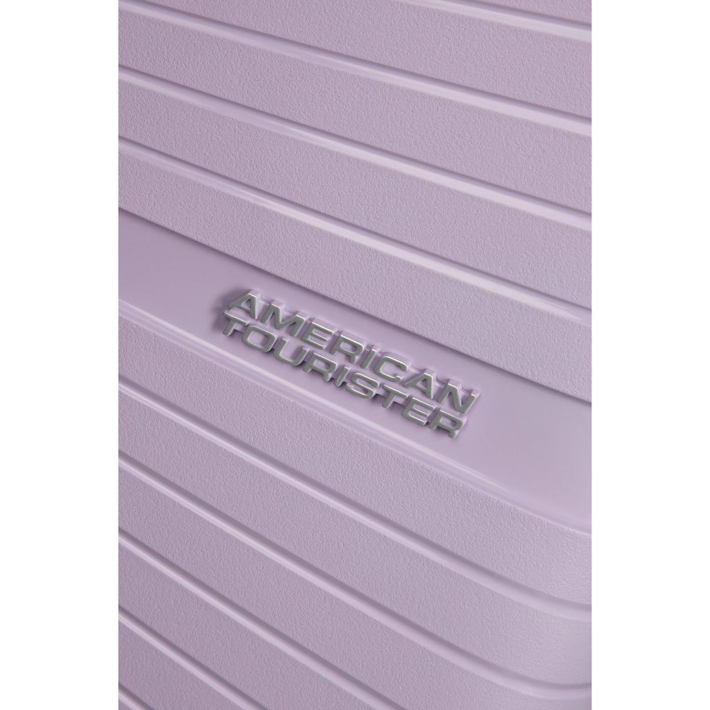 American Tourister Airconic Spinner Carry-On™ in the color Stormy Lilac.