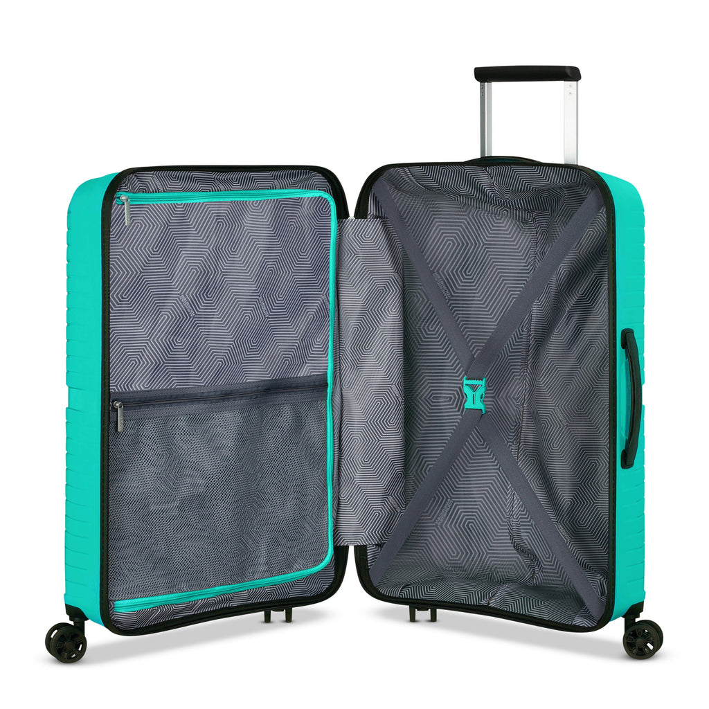 American Tourister Airconic Spinner Medium in the color Aqua Green.