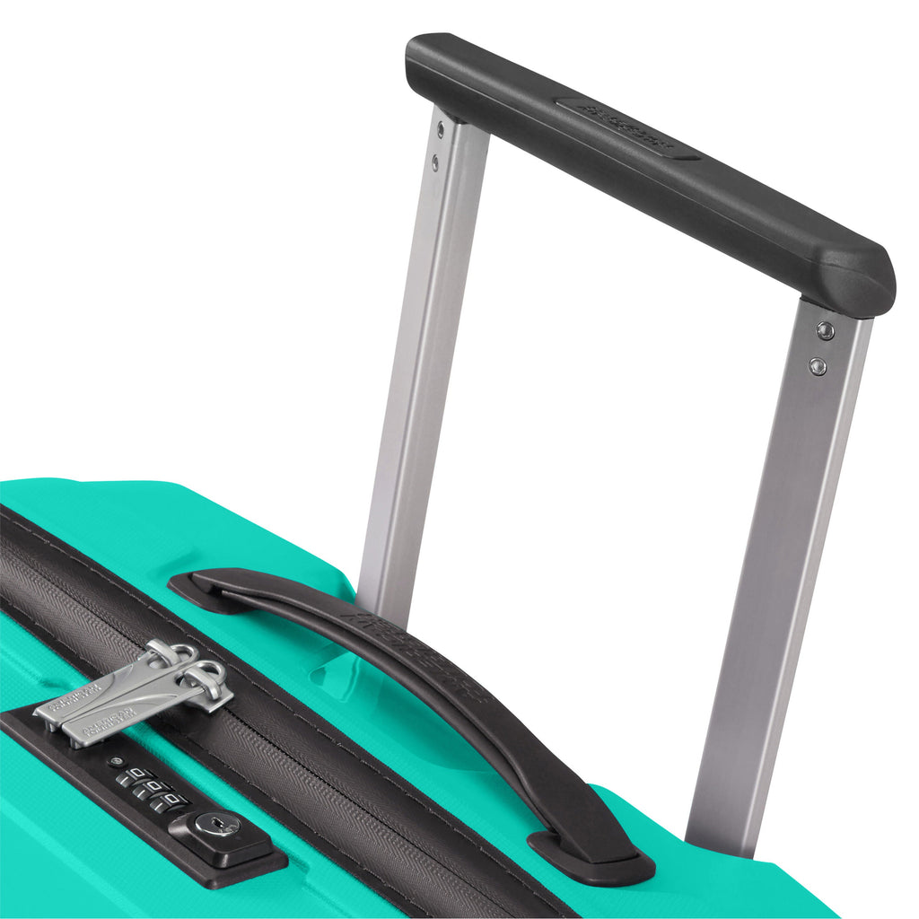 American Tourister Airconic Spinner Medium in the color Aqua Green.