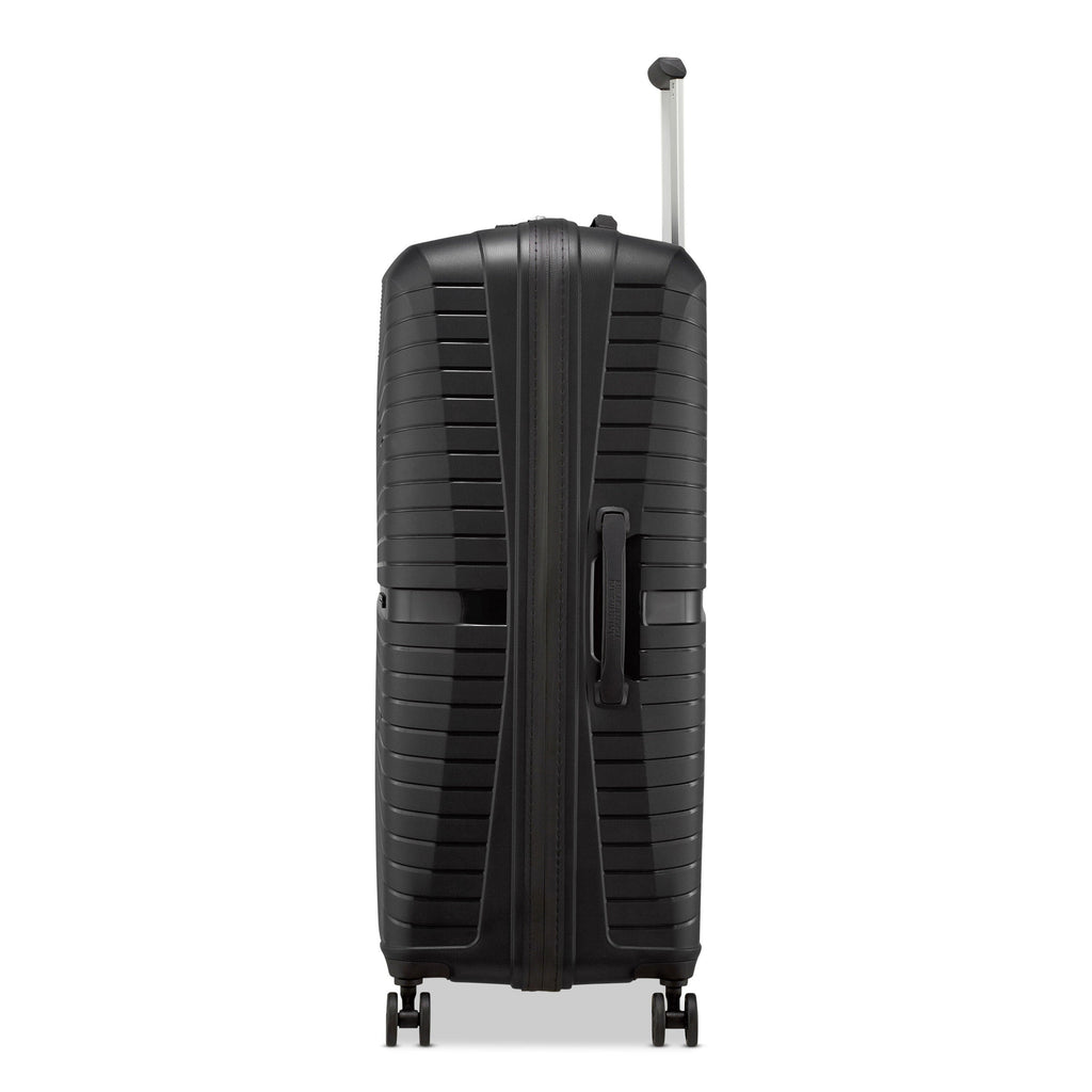 American Tourister Airconic Spinner Large in the color Onyx Black.
