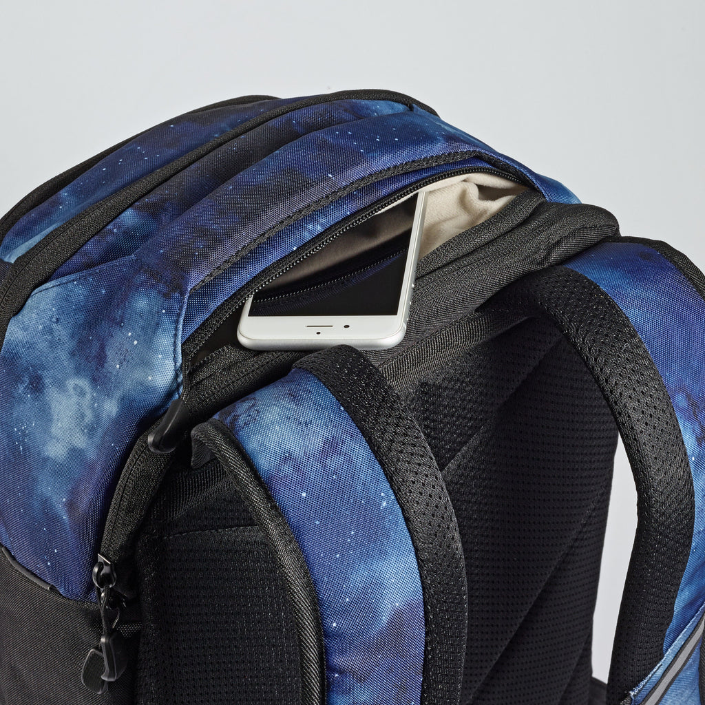 High Sierra BTS Swerve Pro Backpack in the color Space.