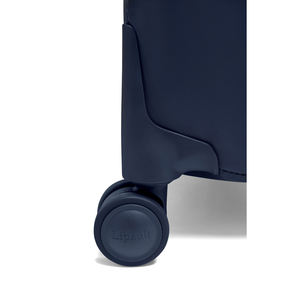 Lipault PLUME Medium Trip in the color Navy.