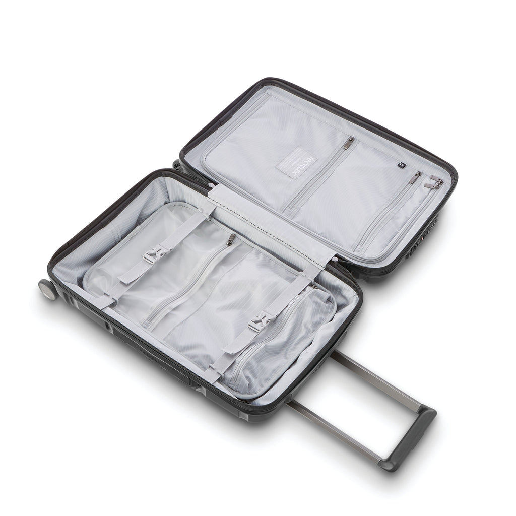 Samsonite Outline Pro Spinner Carry-On™ in the color Midnight Black.