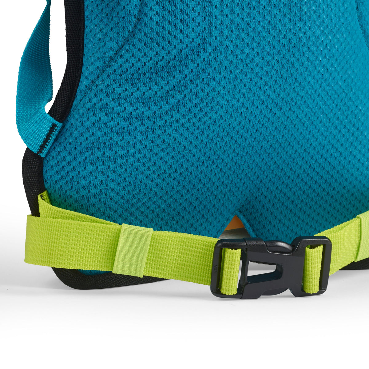High Sierra Hydrahike 2.0 4L Chill Hydration Pack in the color Black.