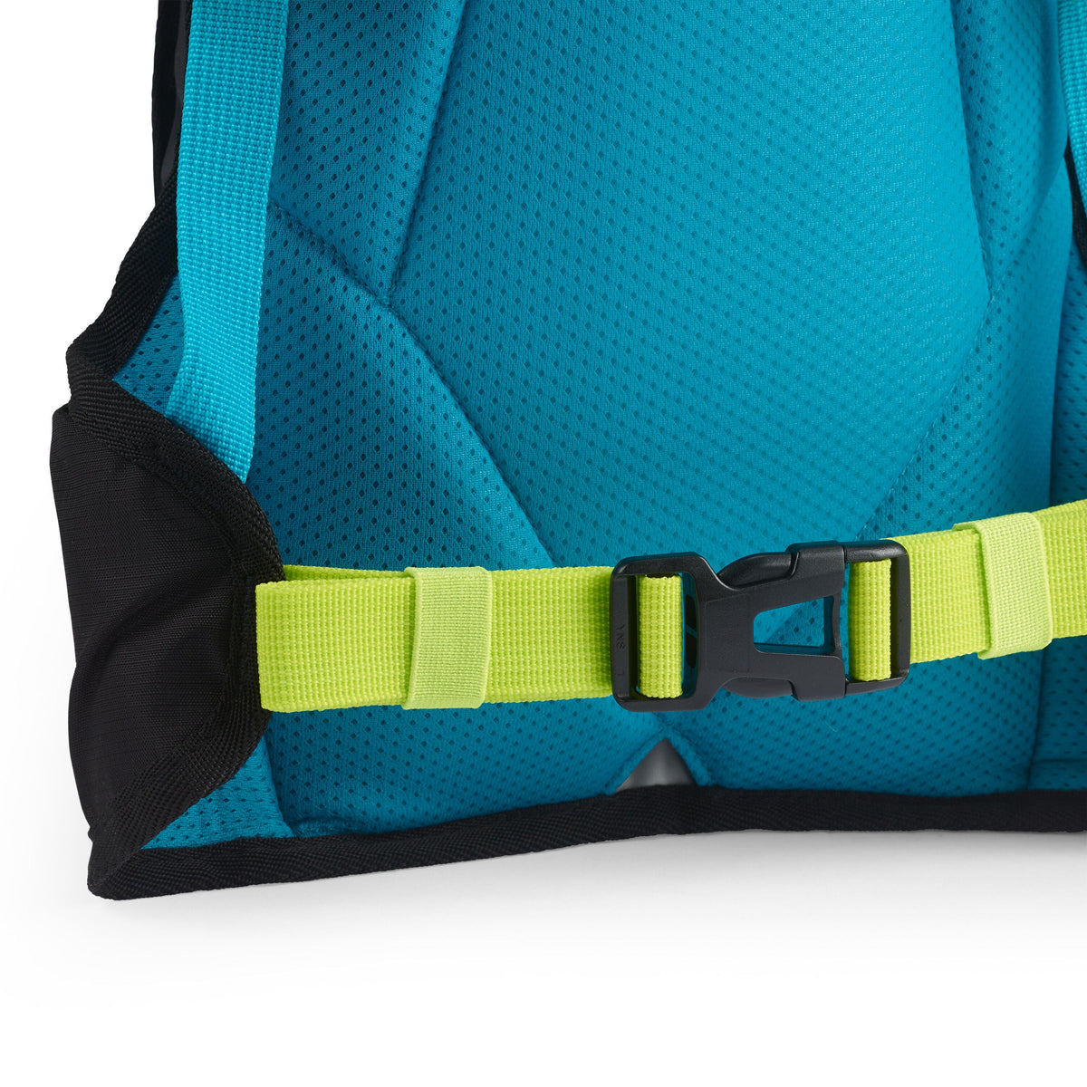 High Sierra Hydrahike 2.0 8L Chill Hydration Pack in the color Black.