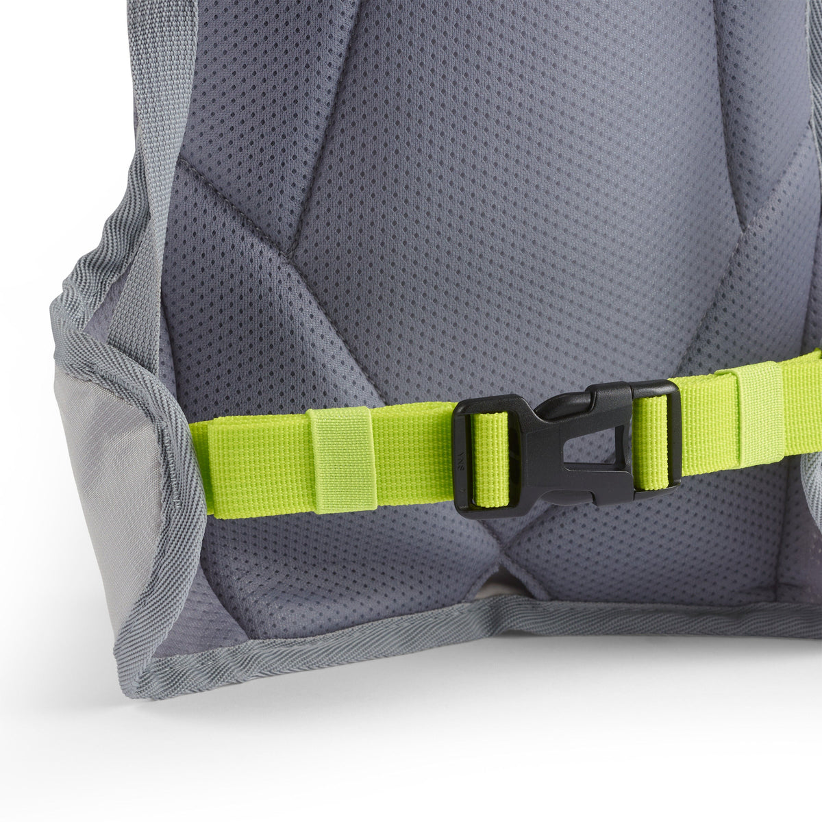 High Sierra Hydrahike 2.0 8L Chill Hydration Pack in the color Silver.
