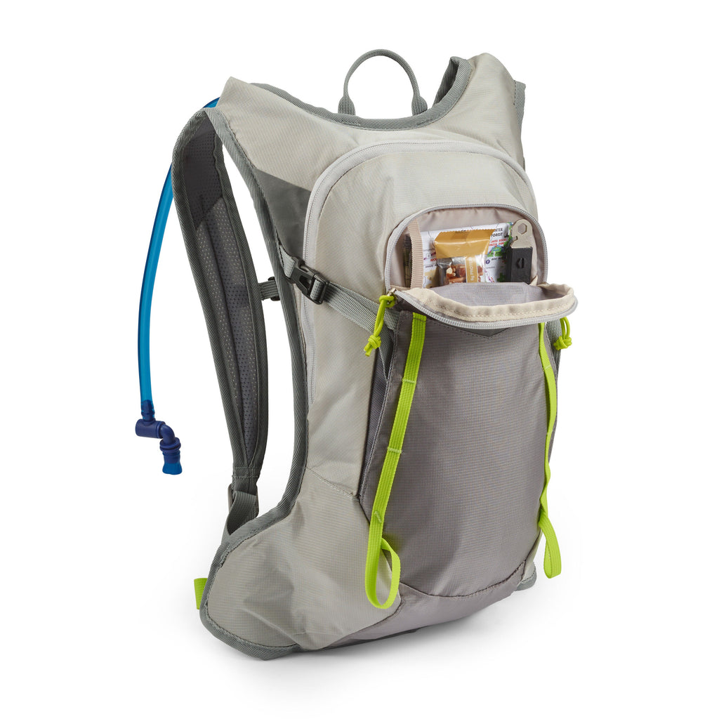 High Sierra Hydrahike 2.0 8L Chill Hydration Pack in the color Silver.