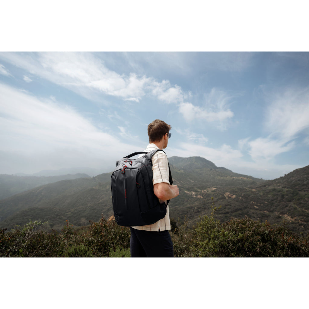 Samsonite Prodiver Laptop Backpack (Large) in the color Climbing Ivy.