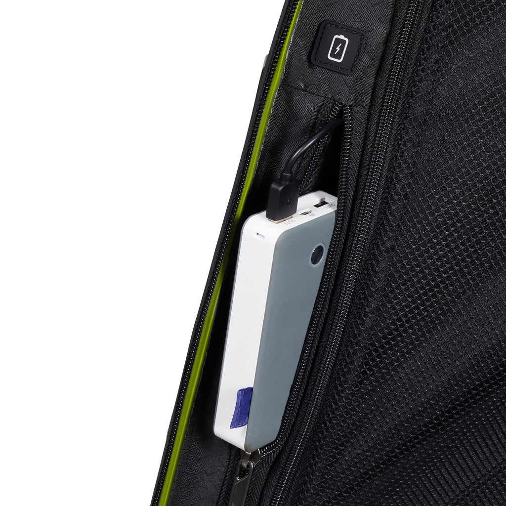 Samsonite Proxis Spinner Carry-On™ in the color Lime.