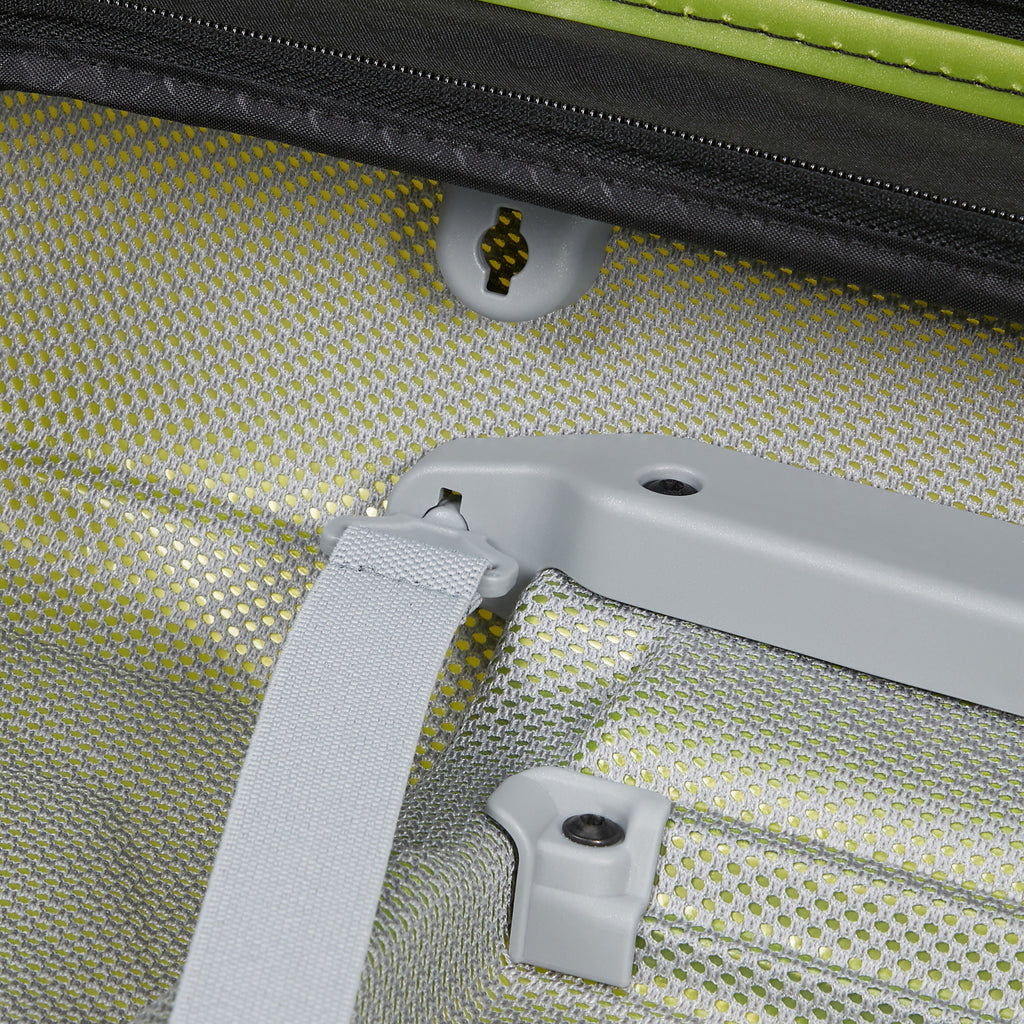 Samsonite Proxis Spinner Large (28) in the color Lime.