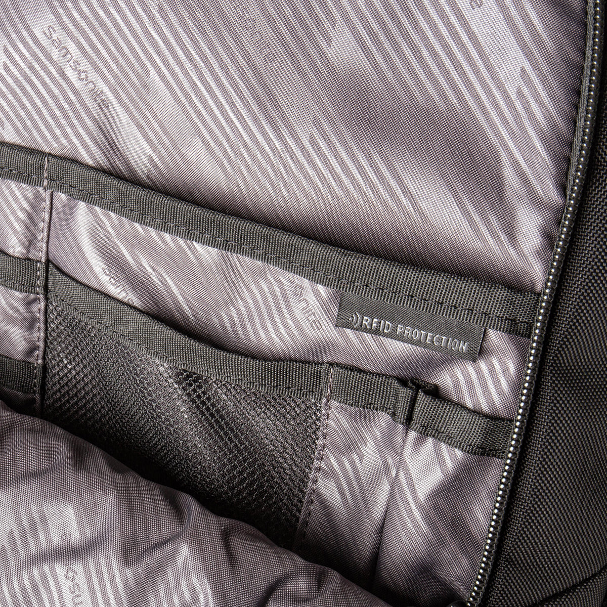 Samsonite Classic NXT Slim Backpack in the color .
