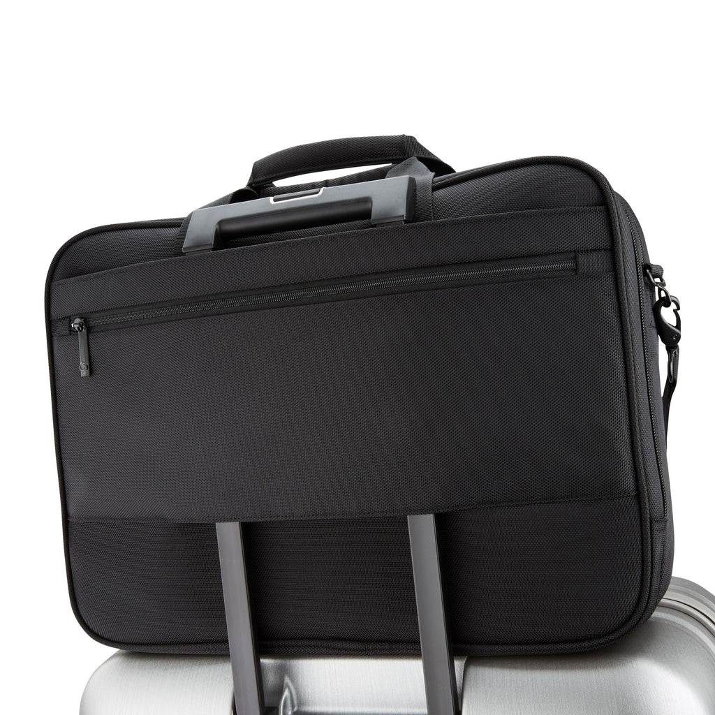 Samsonite Classic NXT 2 Gusset Briefcase in the color .