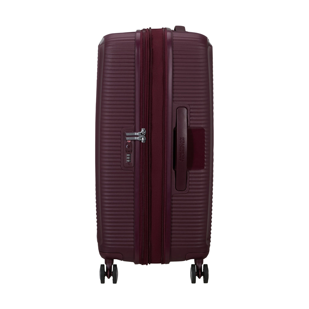 American Tourister Curio 3 Piece Set in the color Wild Cherry.