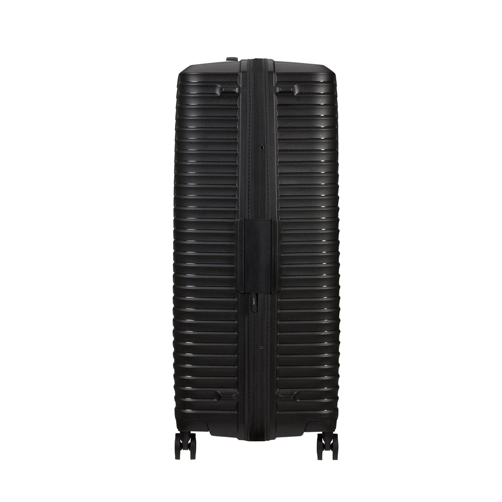 Samsonite Upscape 3 Piece Set in the color Black.