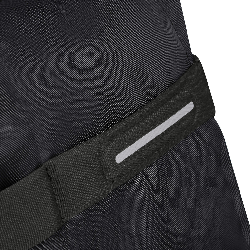 American Tourister Urban Track Small Wheeled Duffle (21.5") in the color Asphalt Black.