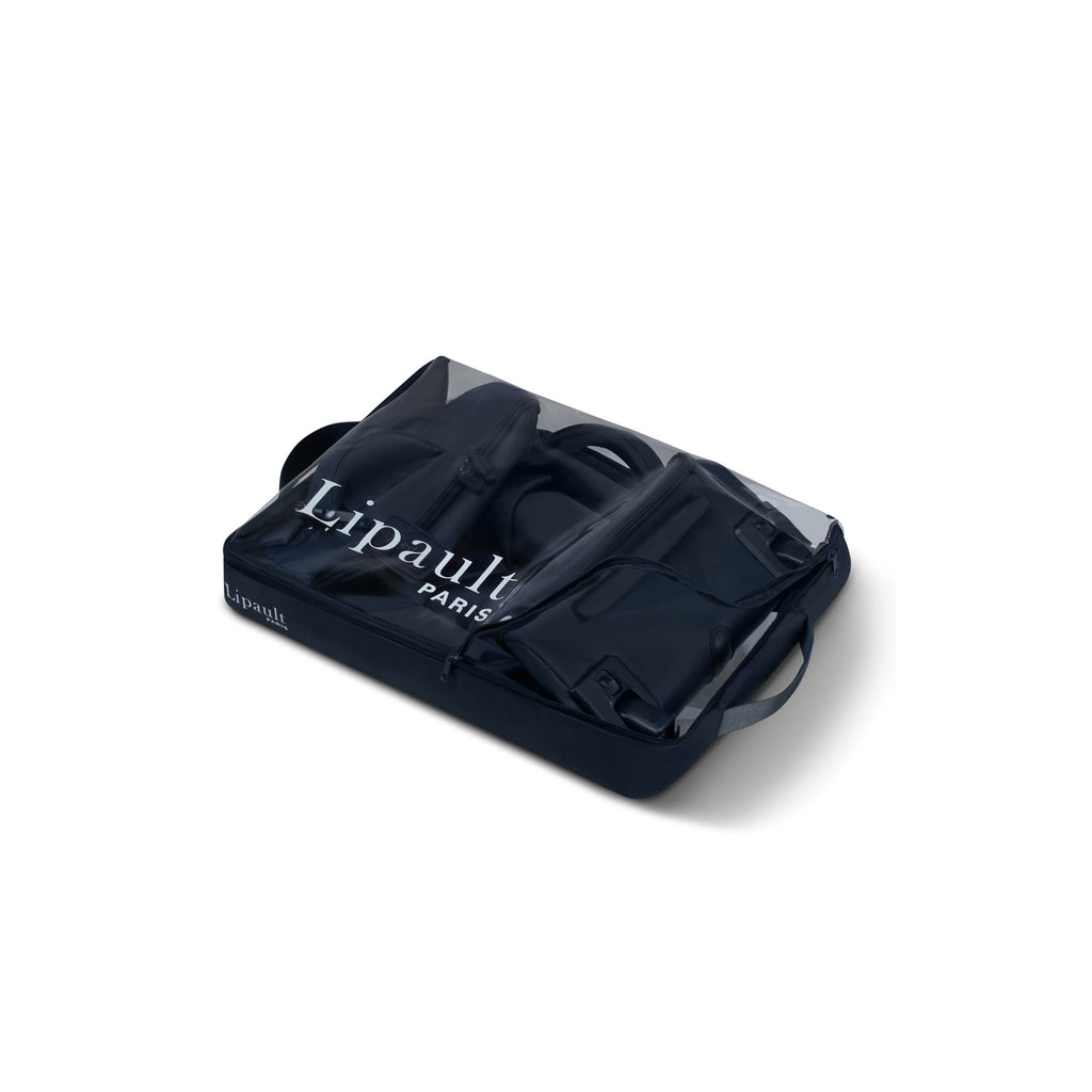 Lipault Foldable Plume Cabin in the color Midnight Blue.