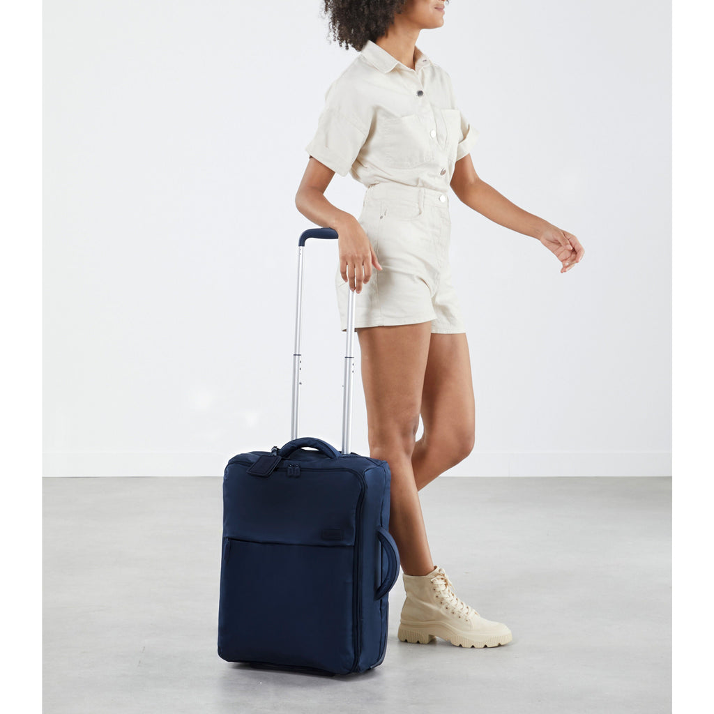 Lipault Foldable Plume Cabin in the color Navy.