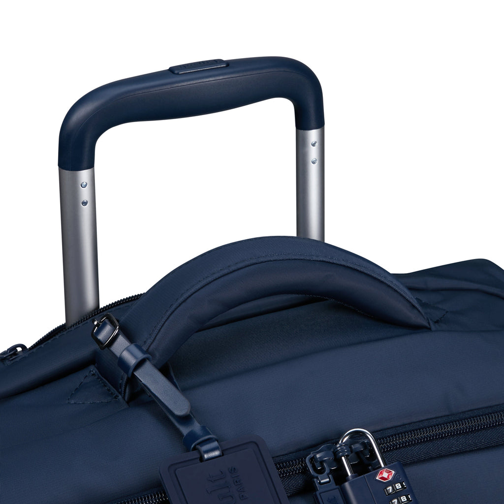 Lipault Foldable Plume Cabin in the color Navy.