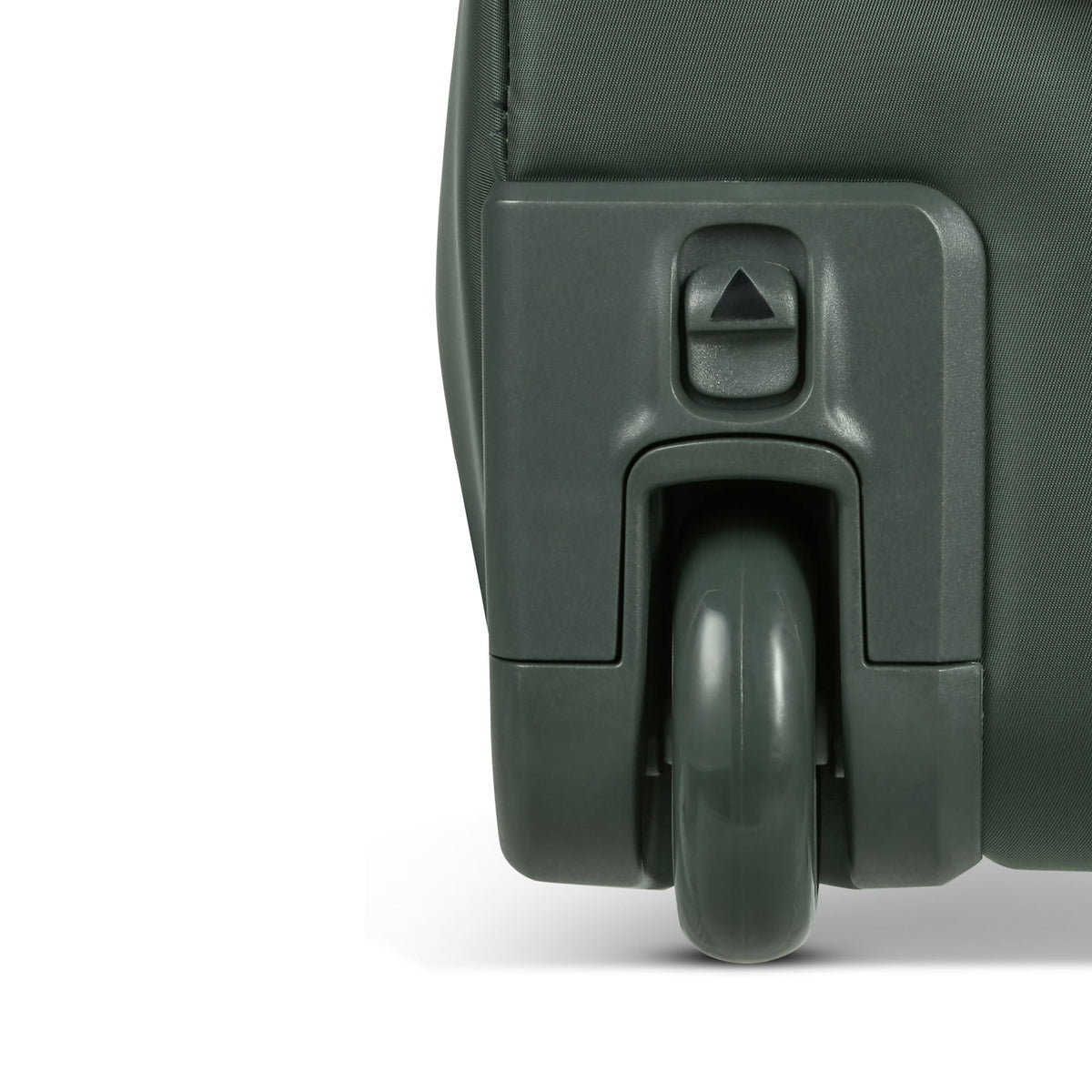 Lipault Foldable Plume Cabin in the color Khaki.