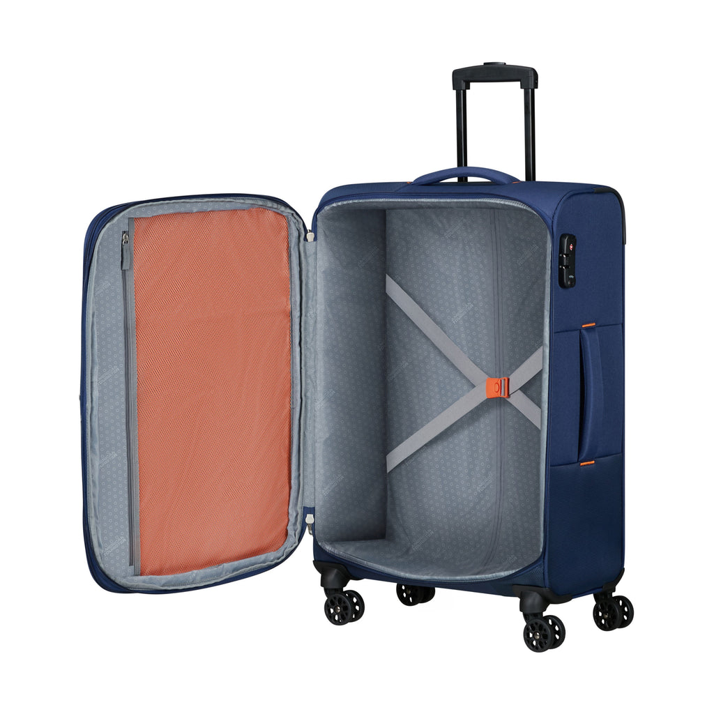 American Tourister Sun Break Spinner Medium in the color Navy.