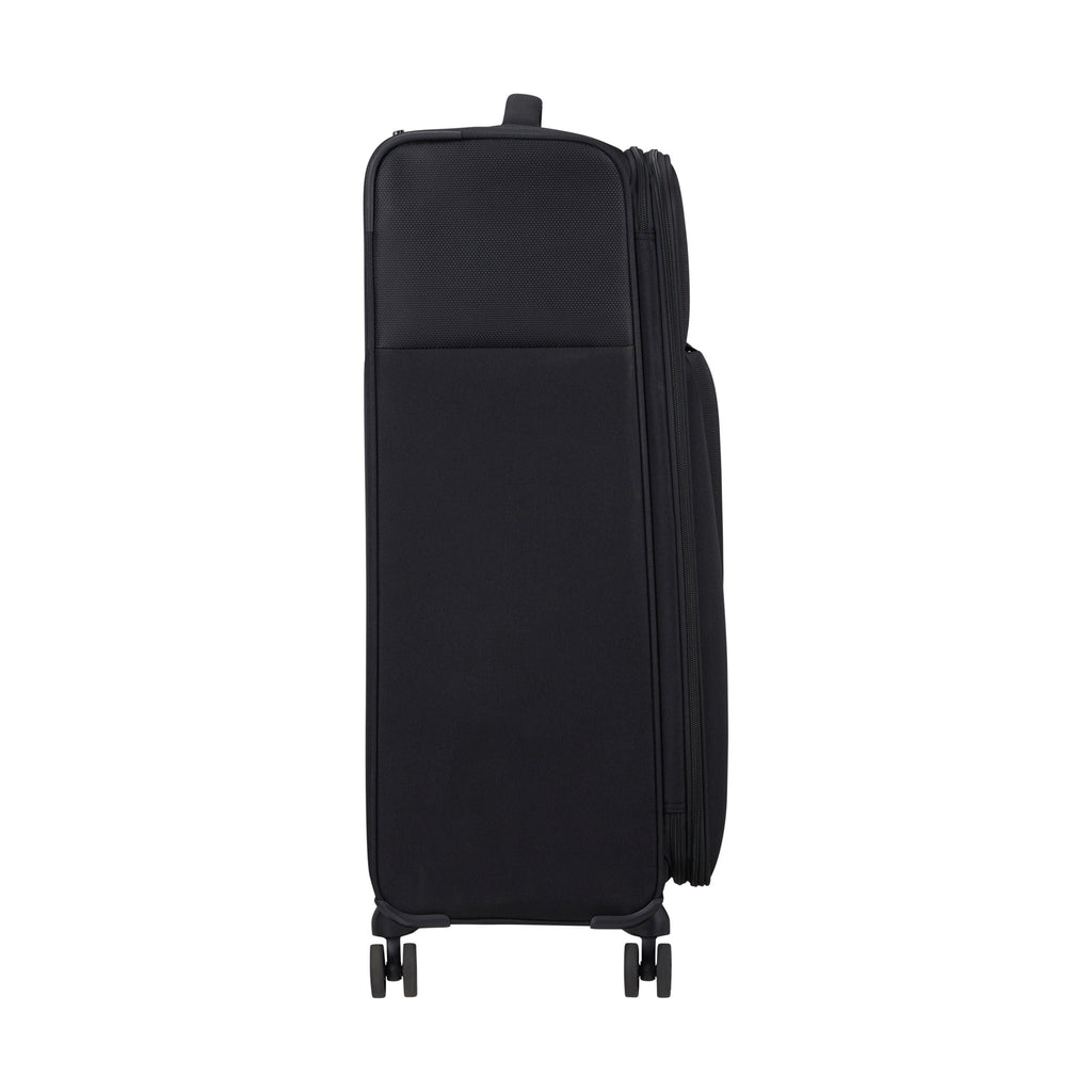American Tourister Sun Break Spinner Large in the color Black.