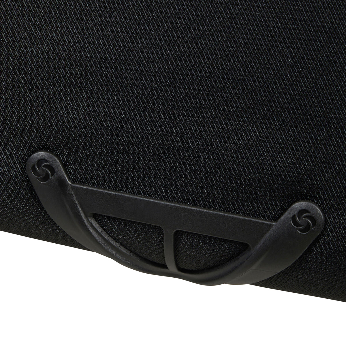 Samsonite Vaycay Spinner Medium in the color Black.