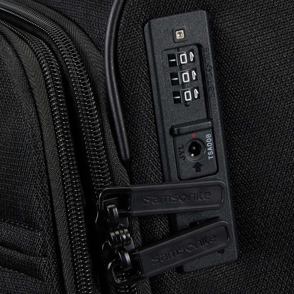 Samsonite Vaycay Spinner Large in the color Black.