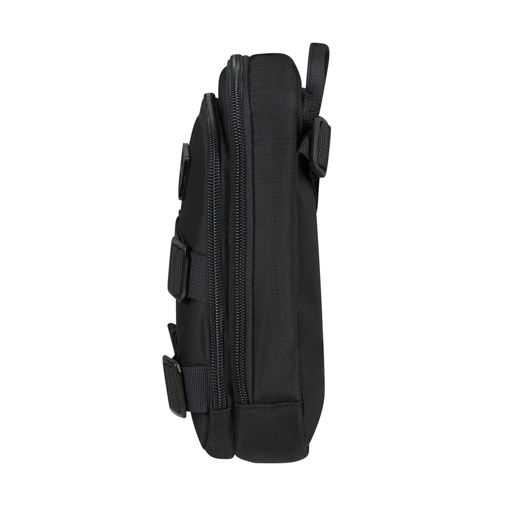 Samsonite SackMod Crossbody Small in the color Black.