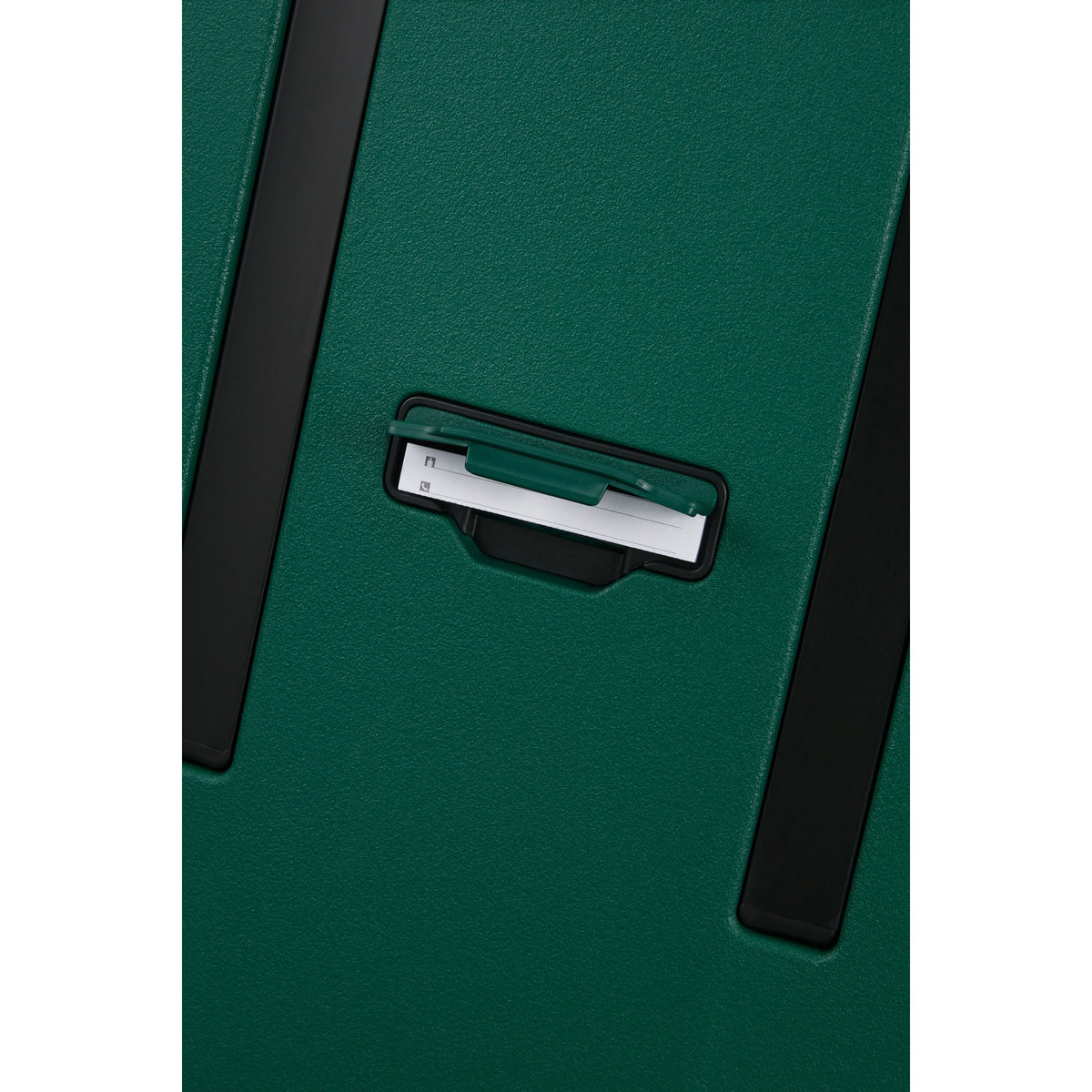 Samsonite Essens Spinner Carry-On™ in the color Alpine Green.