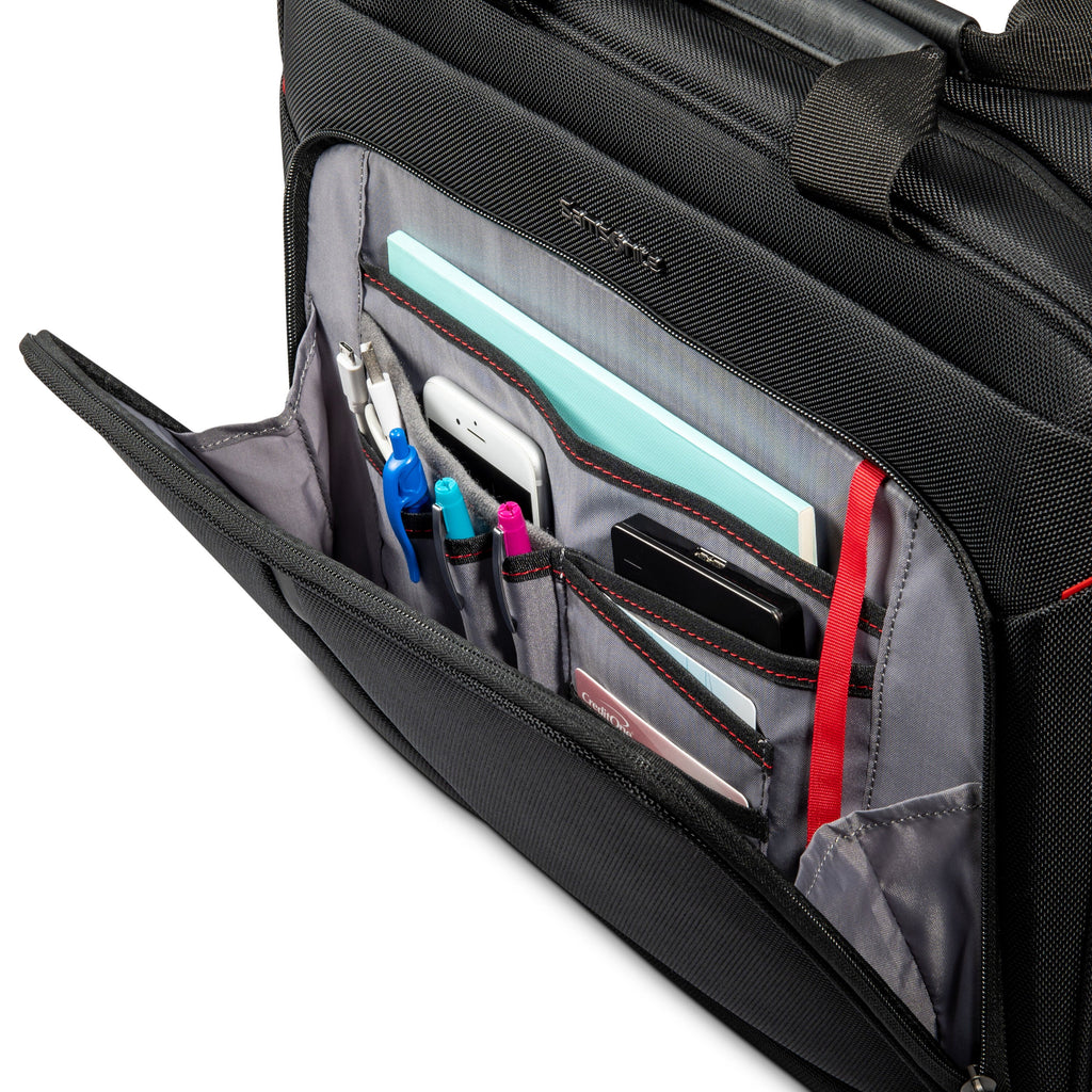 Samsonite Xenon 4.0 Slim Brief in the color Black.