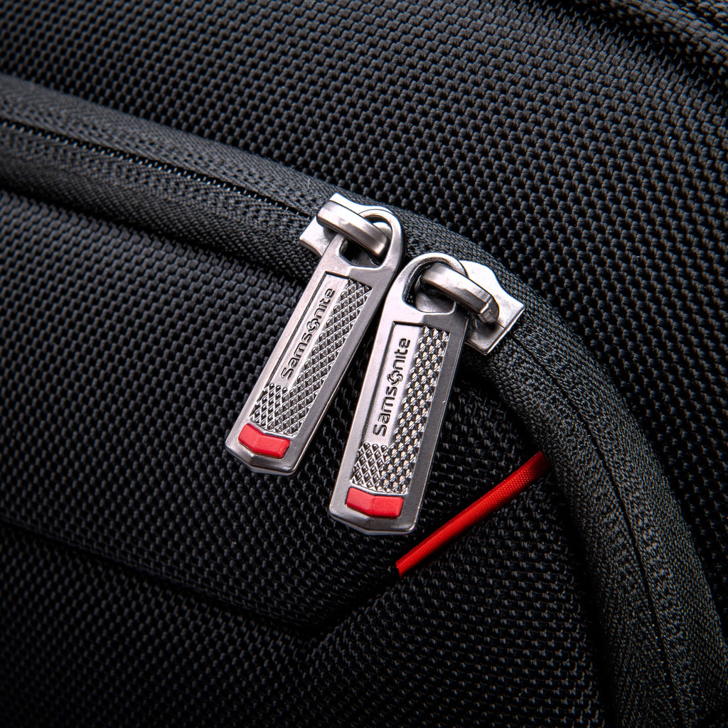 Samsonite Xenon 4.0 Slim Brief in the color Black.