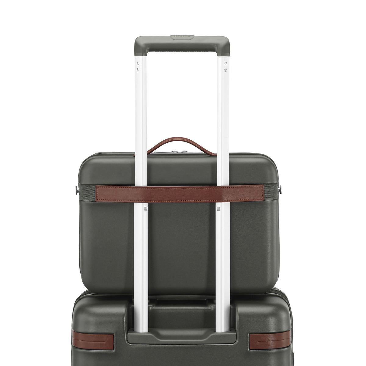 Samsonite Virtuosa Train Case in the color Pine Green.
