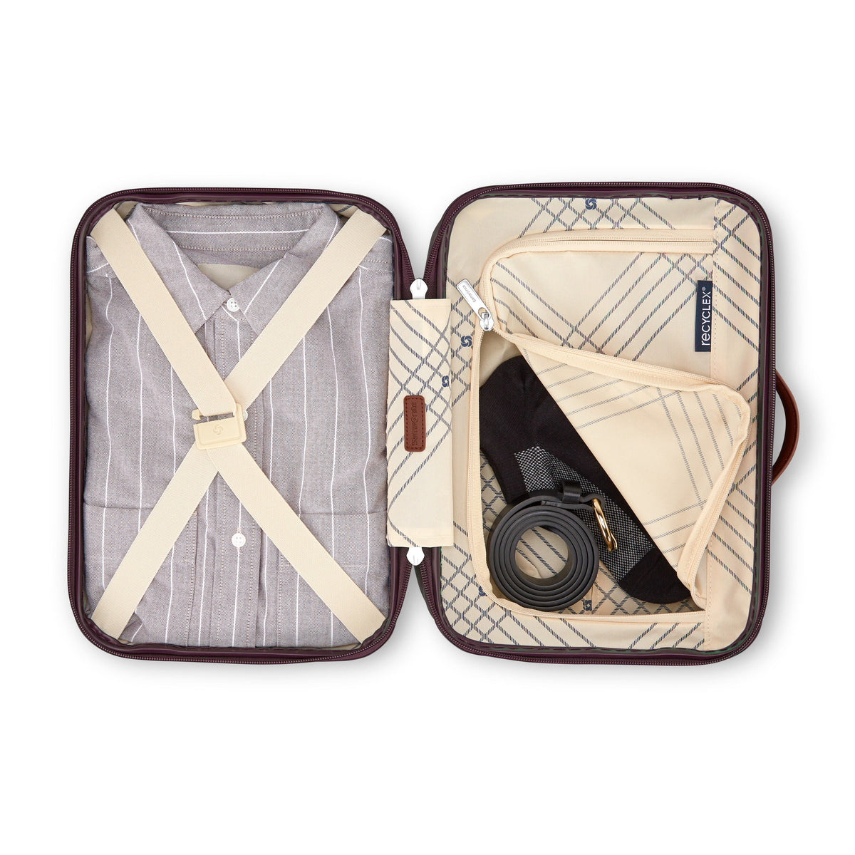 Samsonite Virtuosa Train Case in the color Merlot.