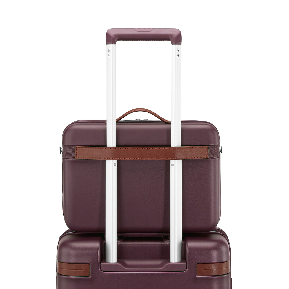 Samsonite Virtuosa Train Case in the color Merlot.