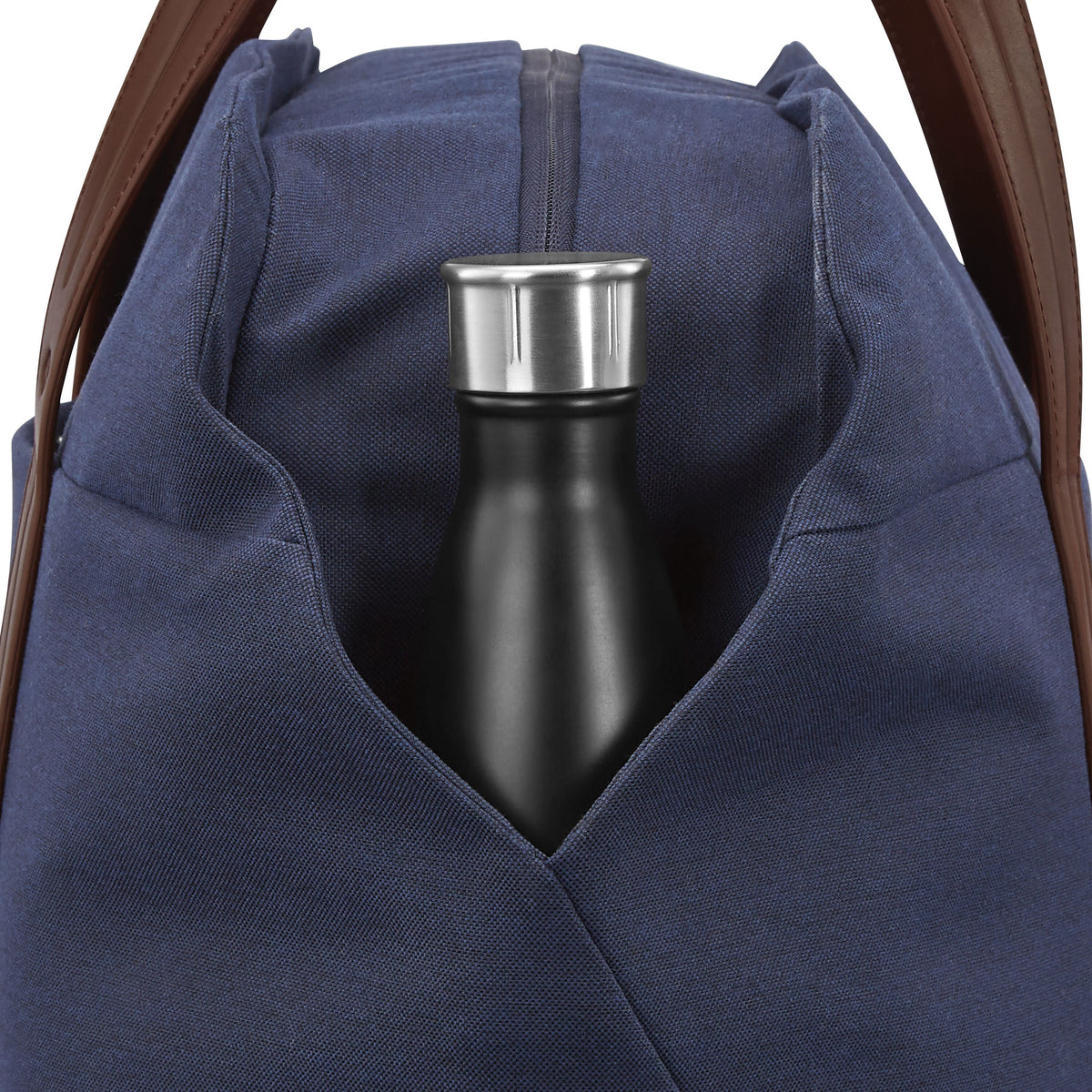 Samsonite Virtuosa Weekender in the color Navy.