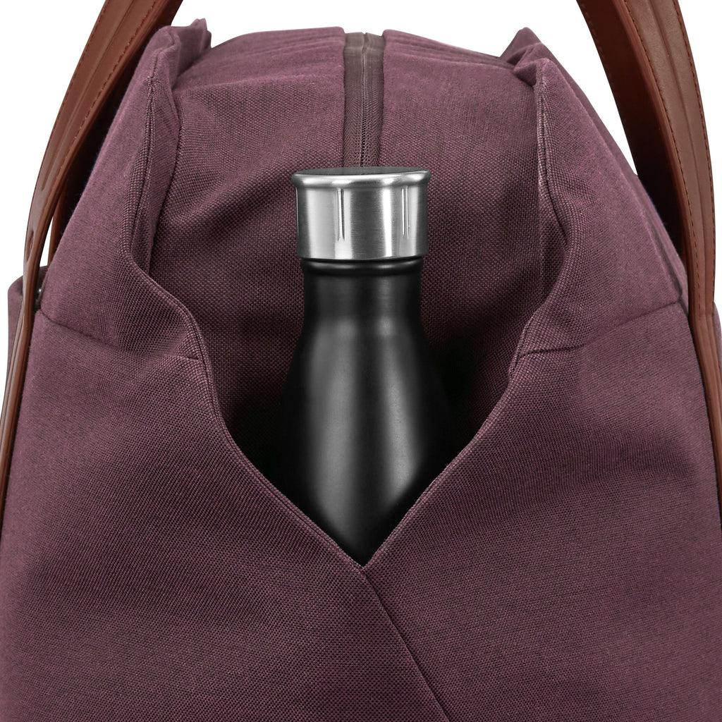 Samsonite Virtuosa Weekender in the color Merlot.