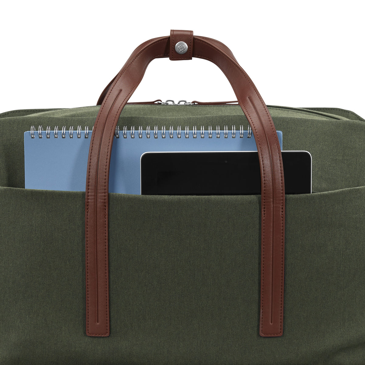 Samsonite Virtuosa Wheeled Duffle in the color Pine Green.